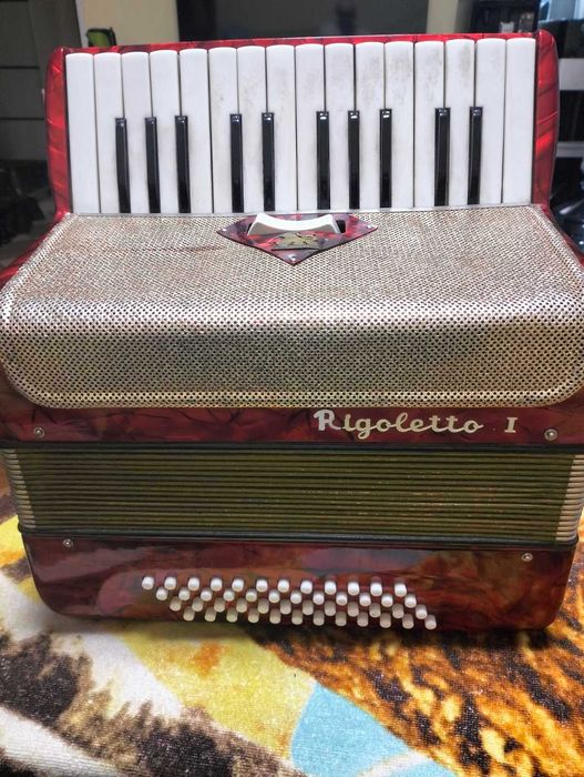 Аккордеон немецкий подростковый «Rigoletto 1»