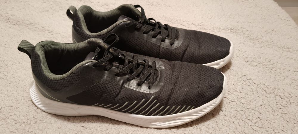 Buty adidasy 43 czarne lekkie