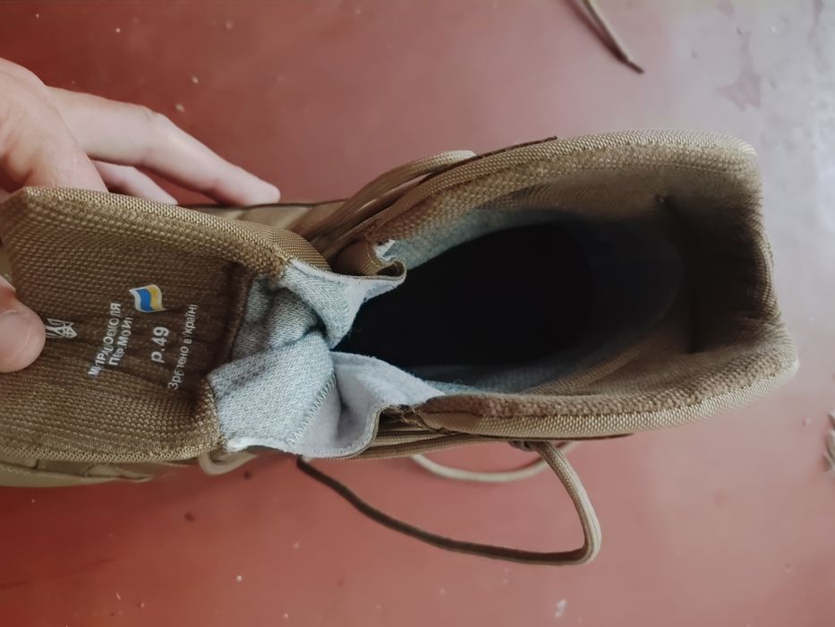 Продам берцы б/у тактические 49р полномерные.