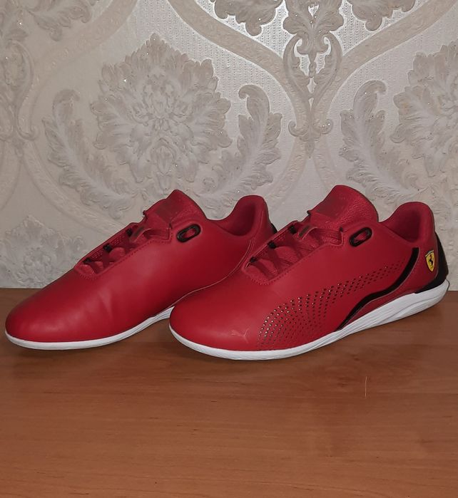 Кросівки Puma Scuderia Ferrari Drift Cat Decima