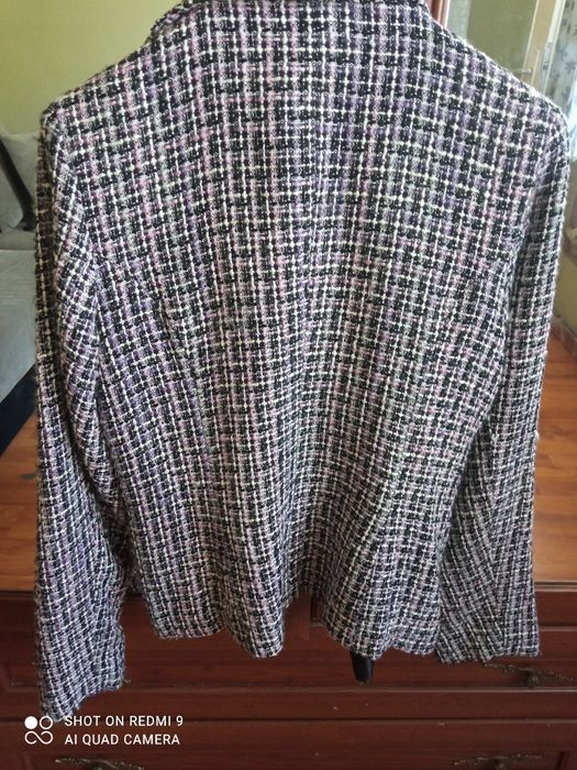 Krótki żakiet do stylizacji