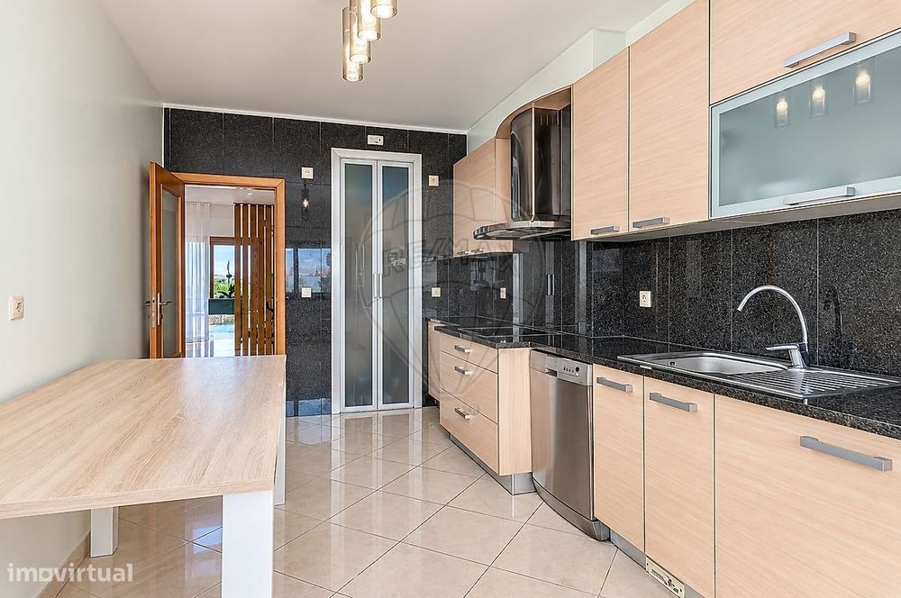 Apartamento T3 para arrendamento