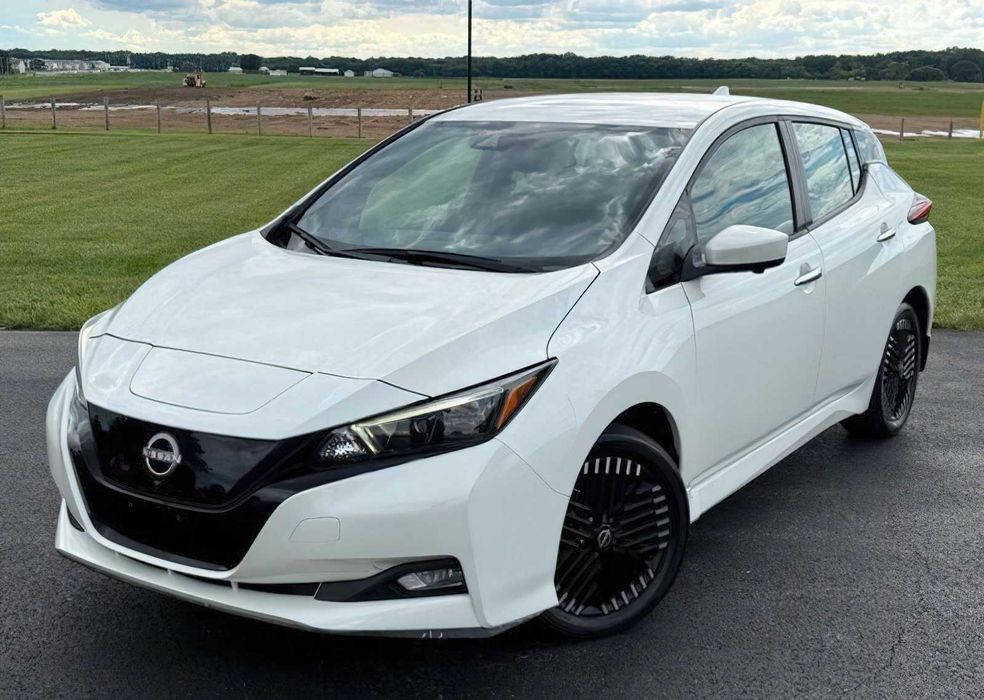 Nissan LEAF SV PLUS      2023