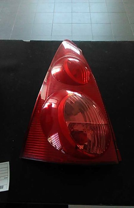 Farolim esquerdo PEUGEOT 107