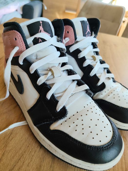 Buty Nike Jordan 1 Mid