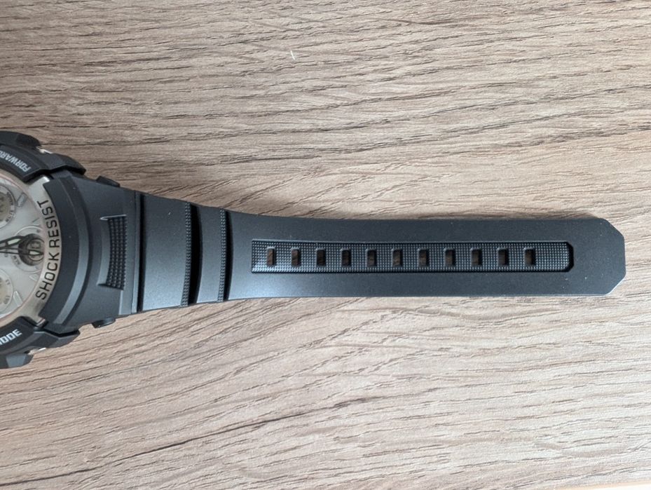 Casio G-SHOCK Classic AWG-M100S-7AER