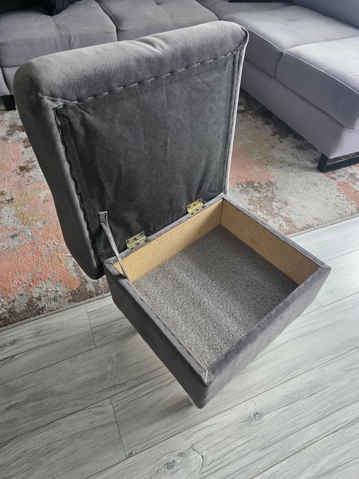 Pufa ze schowkiem, tapicerowana, welur, na nóżkach