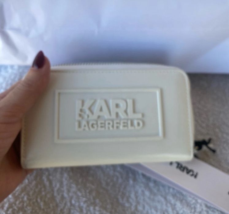 Carteira karl Lagerfeld branca