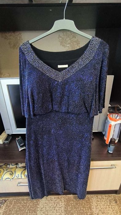 Продам святкову сукню