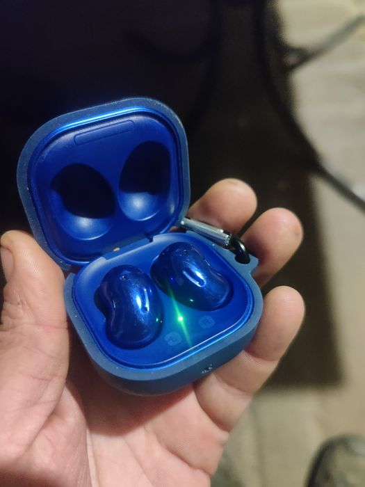 Samsung galaxy buds live