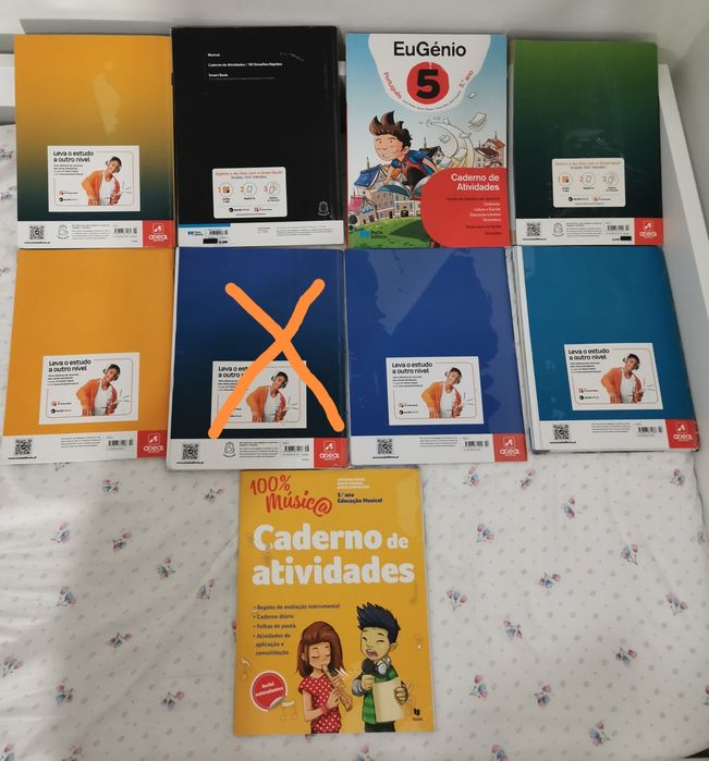 Vendo livros de 5°ano