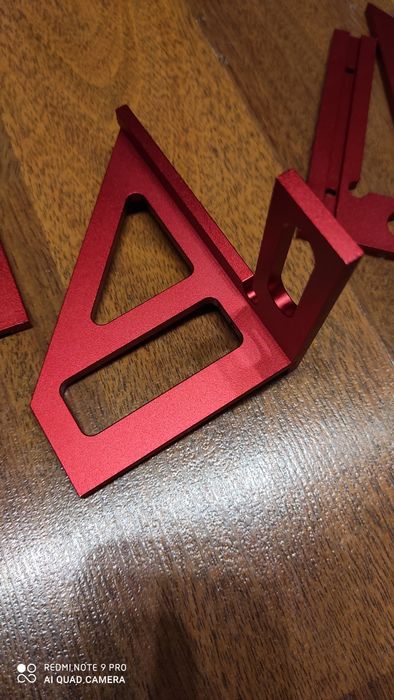 Кутник Свенсона, алюмінієвий, столярний