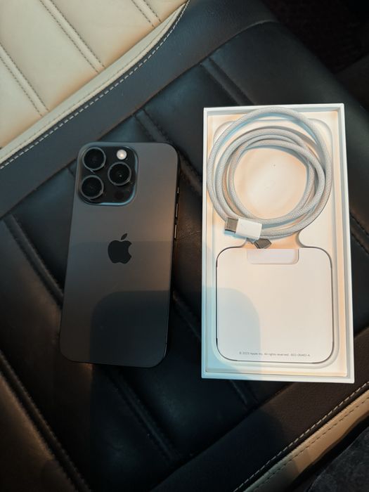 iPhone 15 Pro в ідеальному стані!