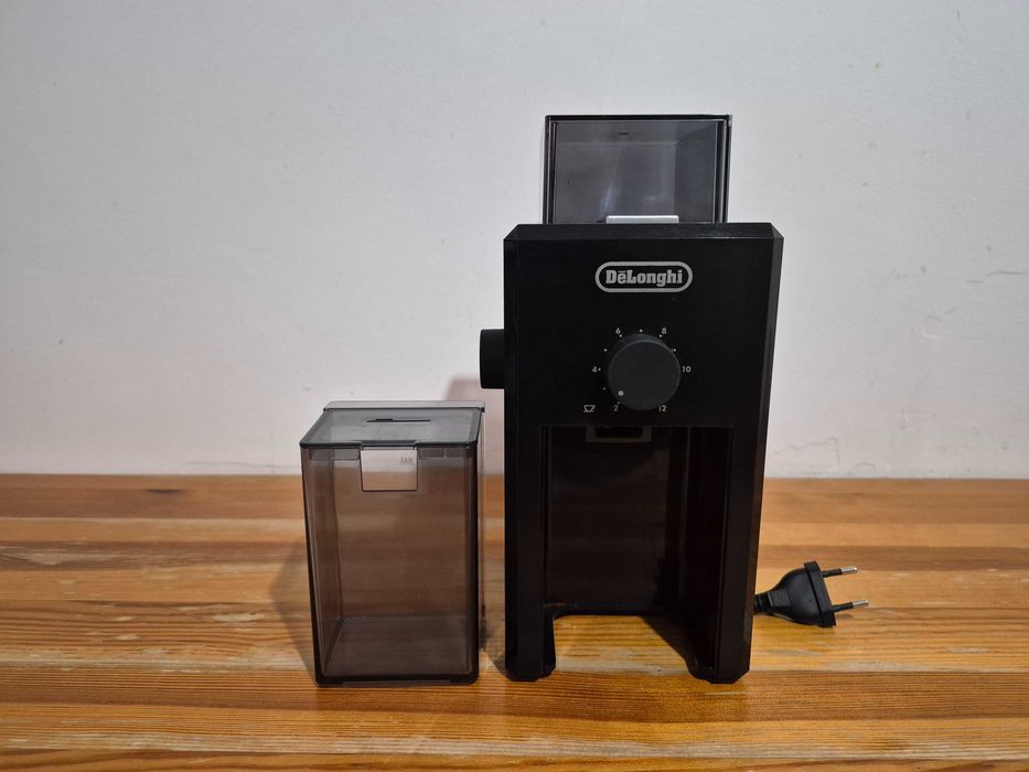 Młynek do kawy DeLonghi