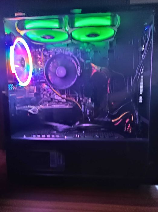 Komputer stacjonarny