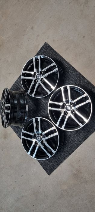 Renault 15" nowe felgi aluminiowe 5x114.3 Kango Express Fluence ZOE