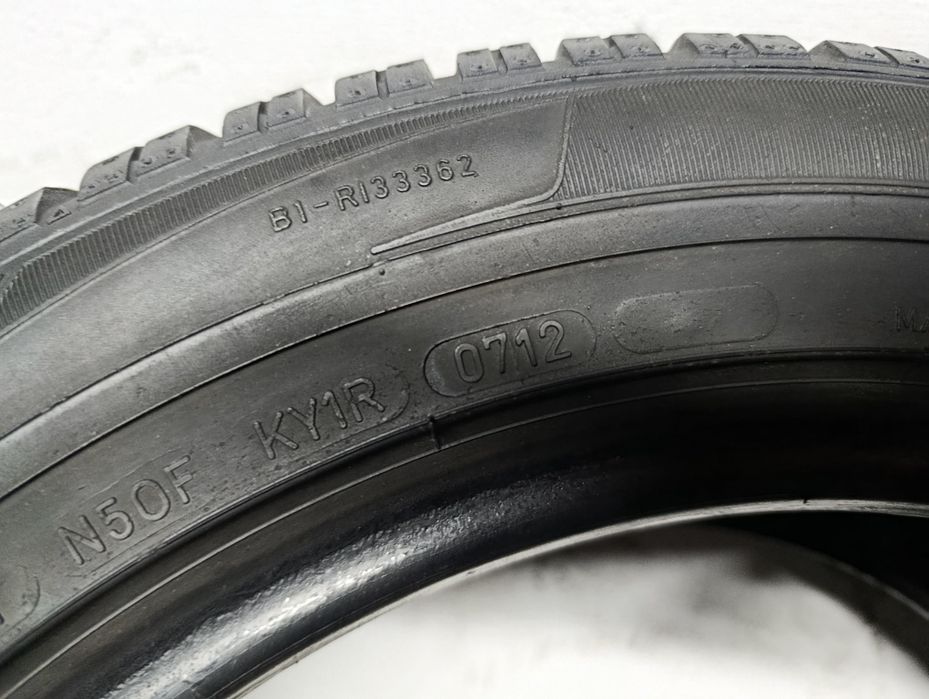 Шини резина 205*55 R16 Dunlop