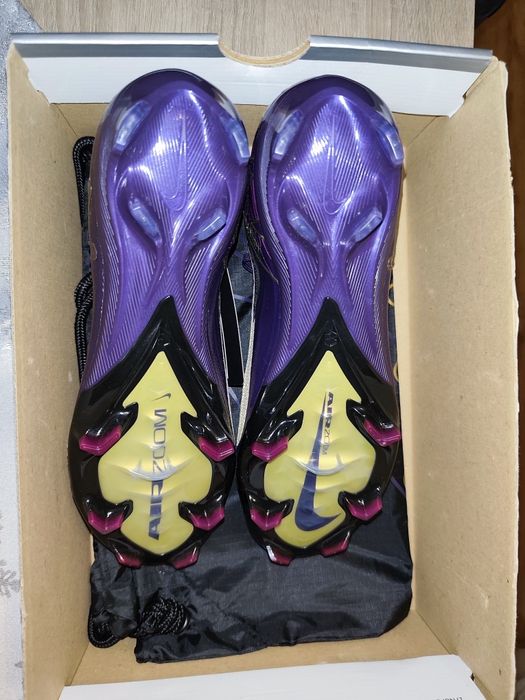 Buty piłkarskie Nike ZM SUPERFLY 10 ELITE KM FG roz. 42 z gwarancją