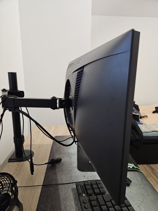 ASUS ROG PG258Q 240hz