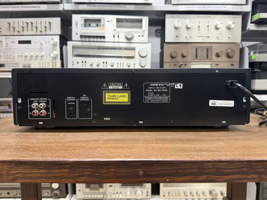 Odtwarzacz plyt CD Onkyo DX-7310 Audio Room