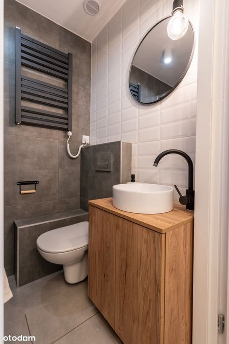 Apartament inwestycyjny 13,8 m² – zrewitalizowana kamienica