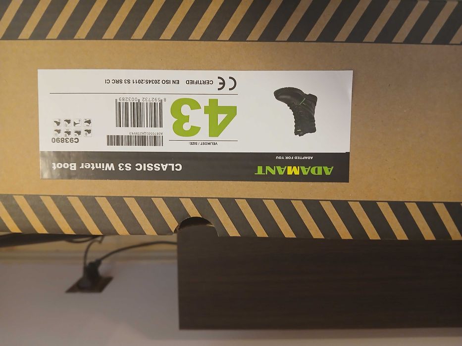 Trzewik ocieplany ADM Classic S3 WINTER BOOT R 43 +GRATIS