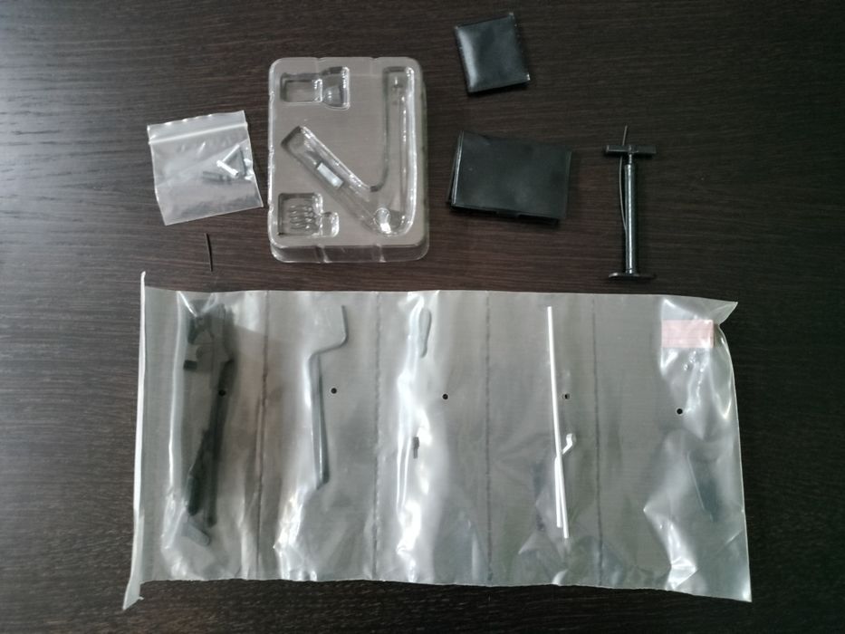 Auto Warszawa skala 1:8 deagostini