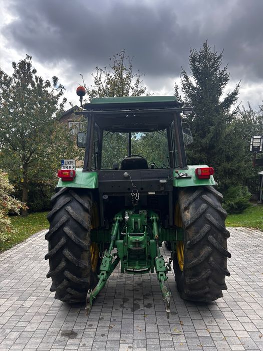 John Deere 3050