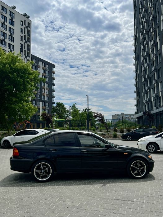 BMW 316i  1.8benz