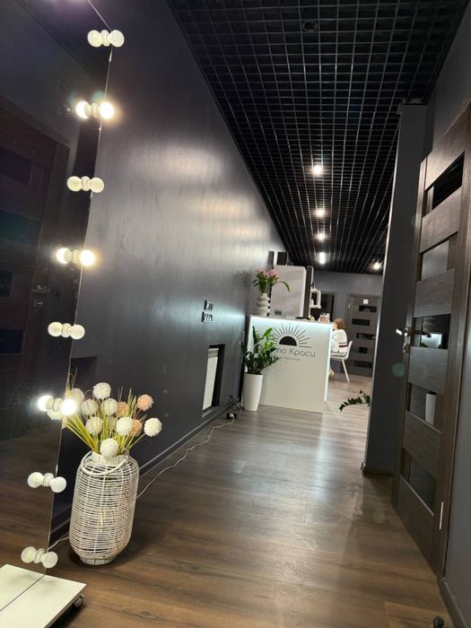 Оренда кабінету салон краси Поділ