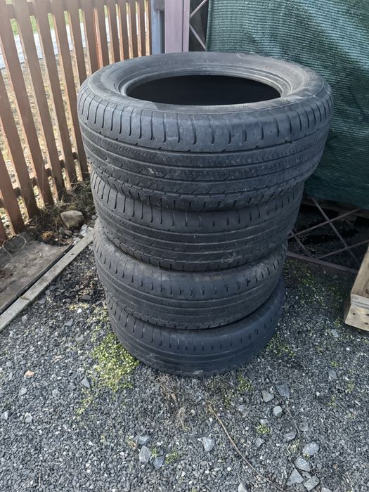 Goodyear eagle sport 255/60 R18