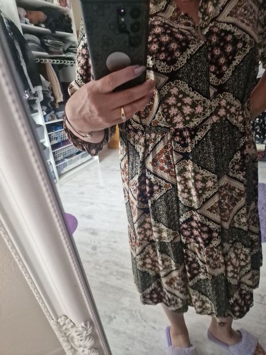 Sukienka letnia Body Flirt roz 44