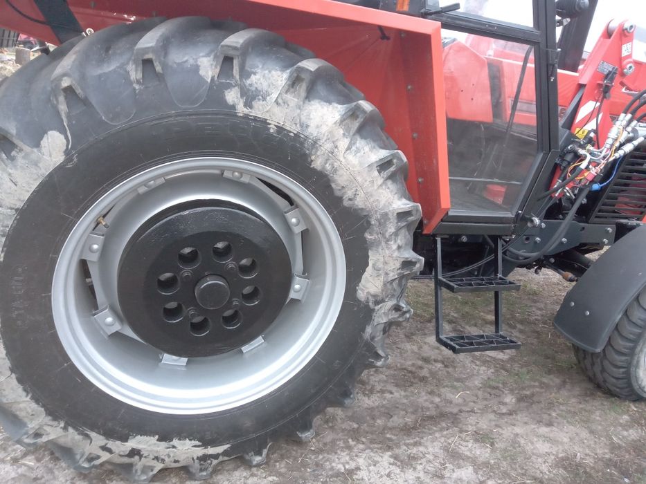 Zetor 8011 z turem