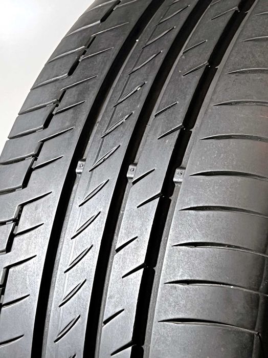 Pneus Continental Premium Contact 6 - 245/45/19 - Como NOVOS