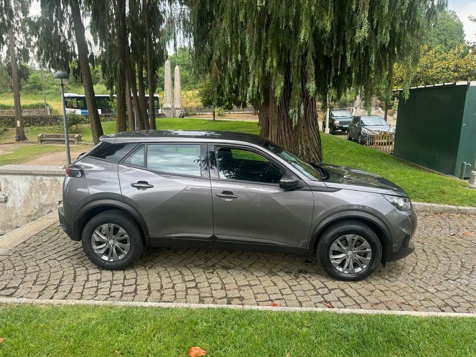 Peugeot 2008 PureTech 130 Allure