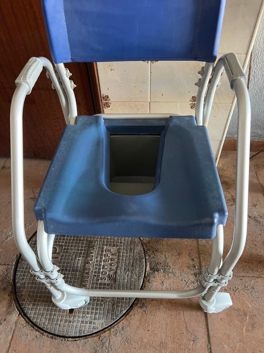 Cadeira de banho em aluminio para idosos