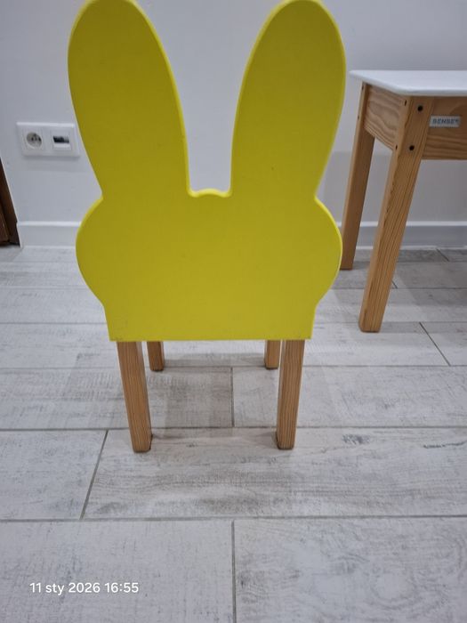 Kpl stolik + 2 krzesełka