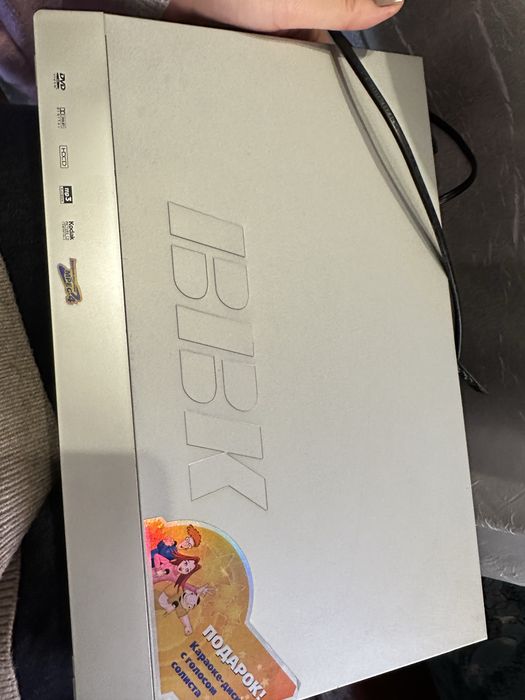 Відеоплеєр BBK DV 318 SI