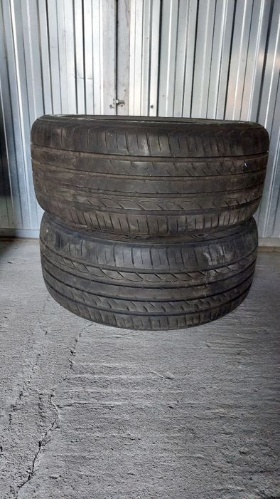 Opony 235/45/R17
