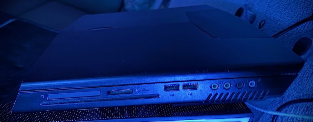 Dell Alienware M17x