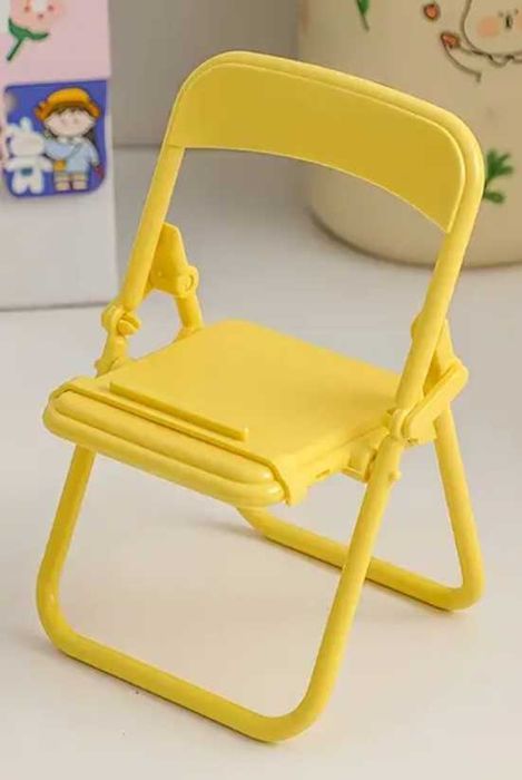 Подставка для телефона в виде детского стульчика