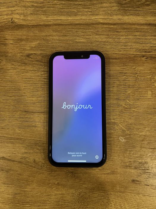 iphone 12 com bateria a 92%