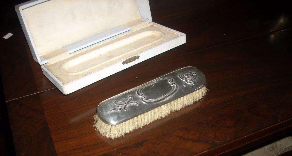 Prata contraste Javali II escova de fato