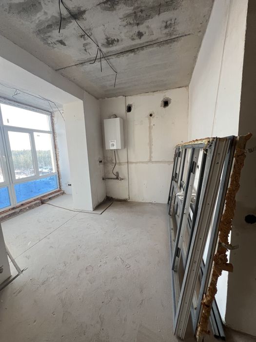 Квартира поруч з парком Щасливим , видова квартира