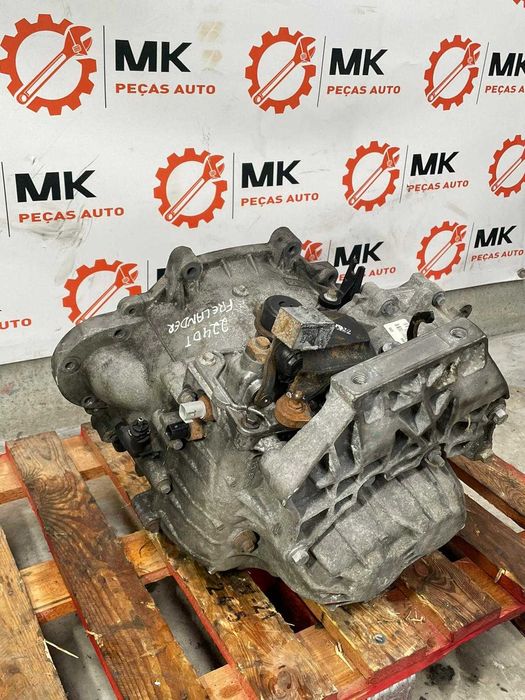 Caixa velocidades Land Rover Freelander  2.2D TD4 SE(Ref.7G9R7002HH)