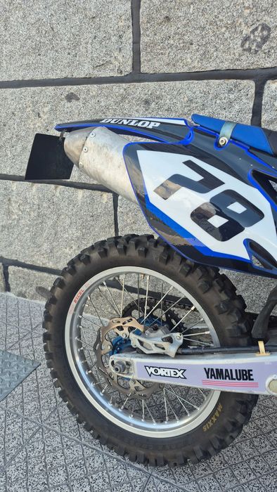 YAMAHA YZ 250F  11-2005 MATRICULADA, com 2 LUGARES de livrete, revisão completa feita, PRONTA A ANDAR! - VENDA OU TROCA