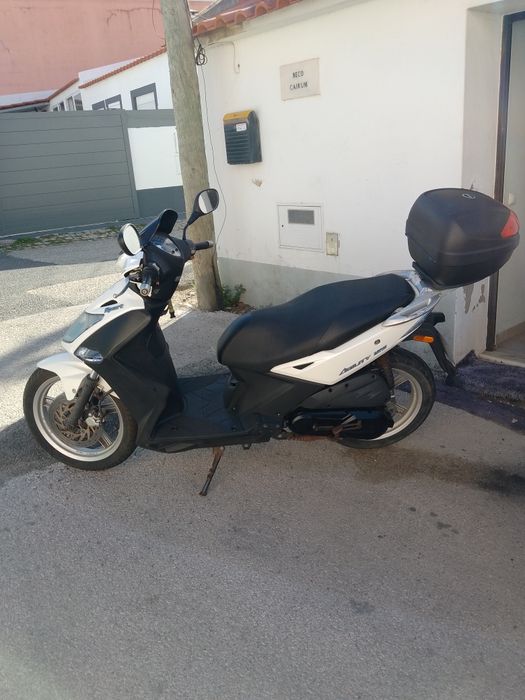 Vendo uma moto Agility Kymco 125