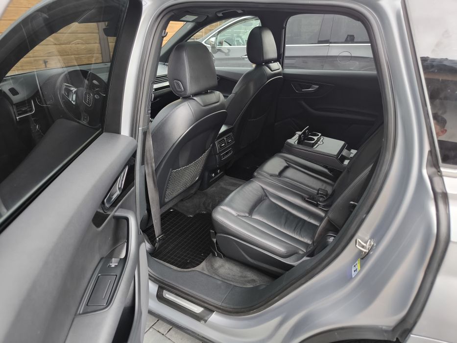 Audi q7 55 premium