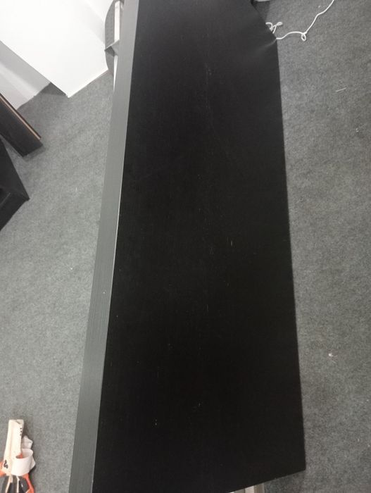 Secretária IKEA Malm Desk Marrom