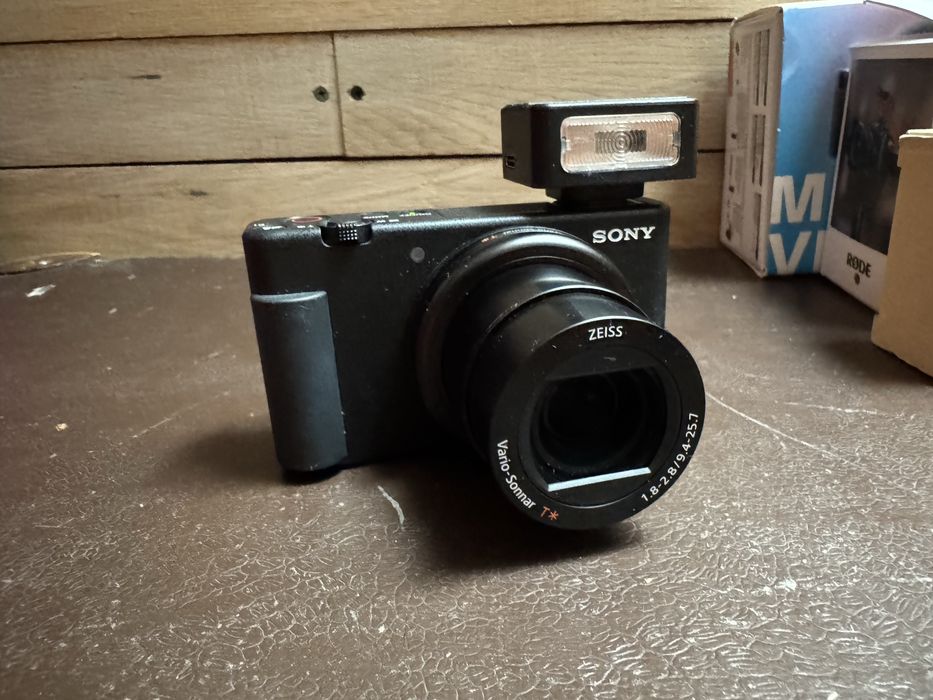 Sony ZV-1 aparat vlogowy